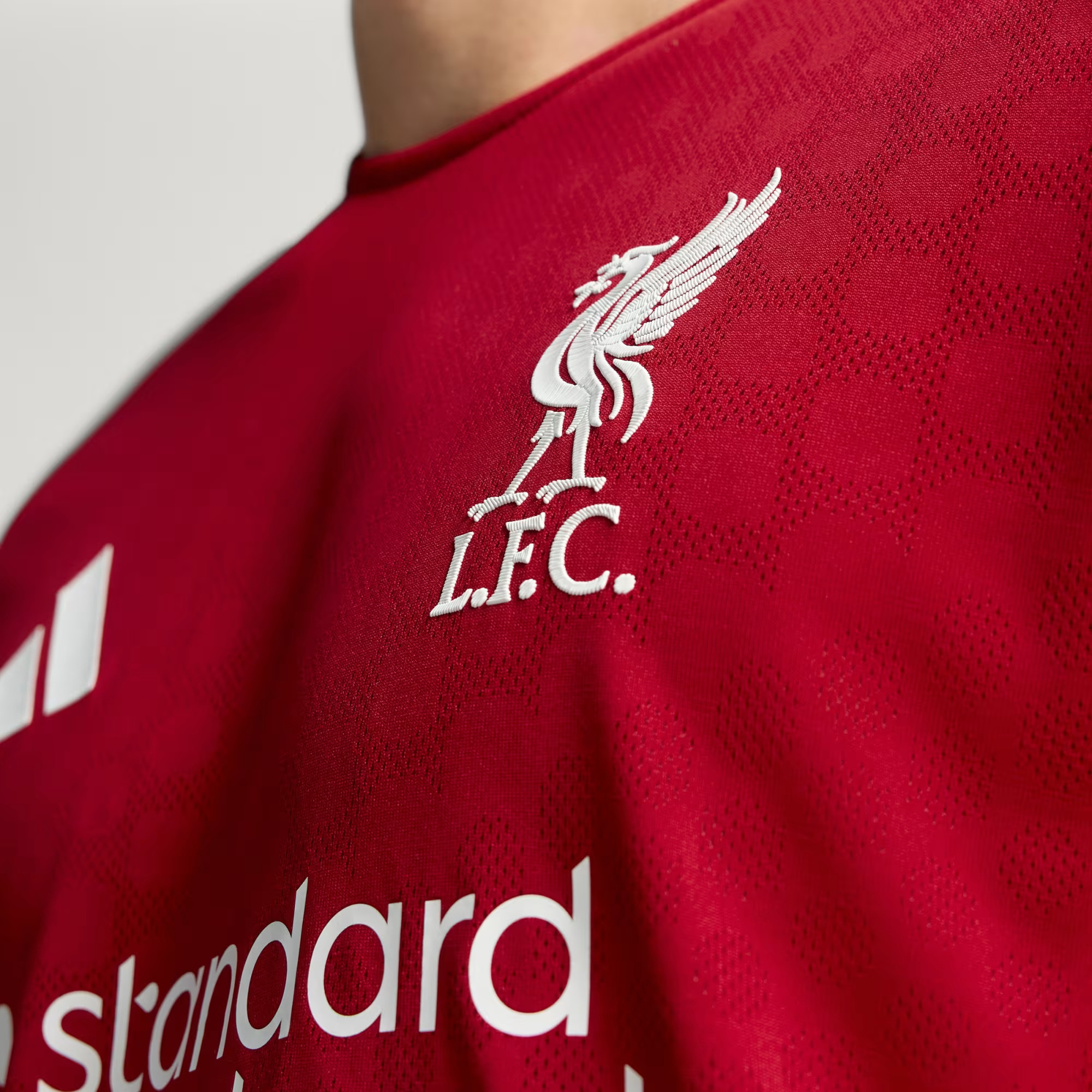 Liverpool FC 25/26 Long Sleeve Home Authentic Jersey image 2