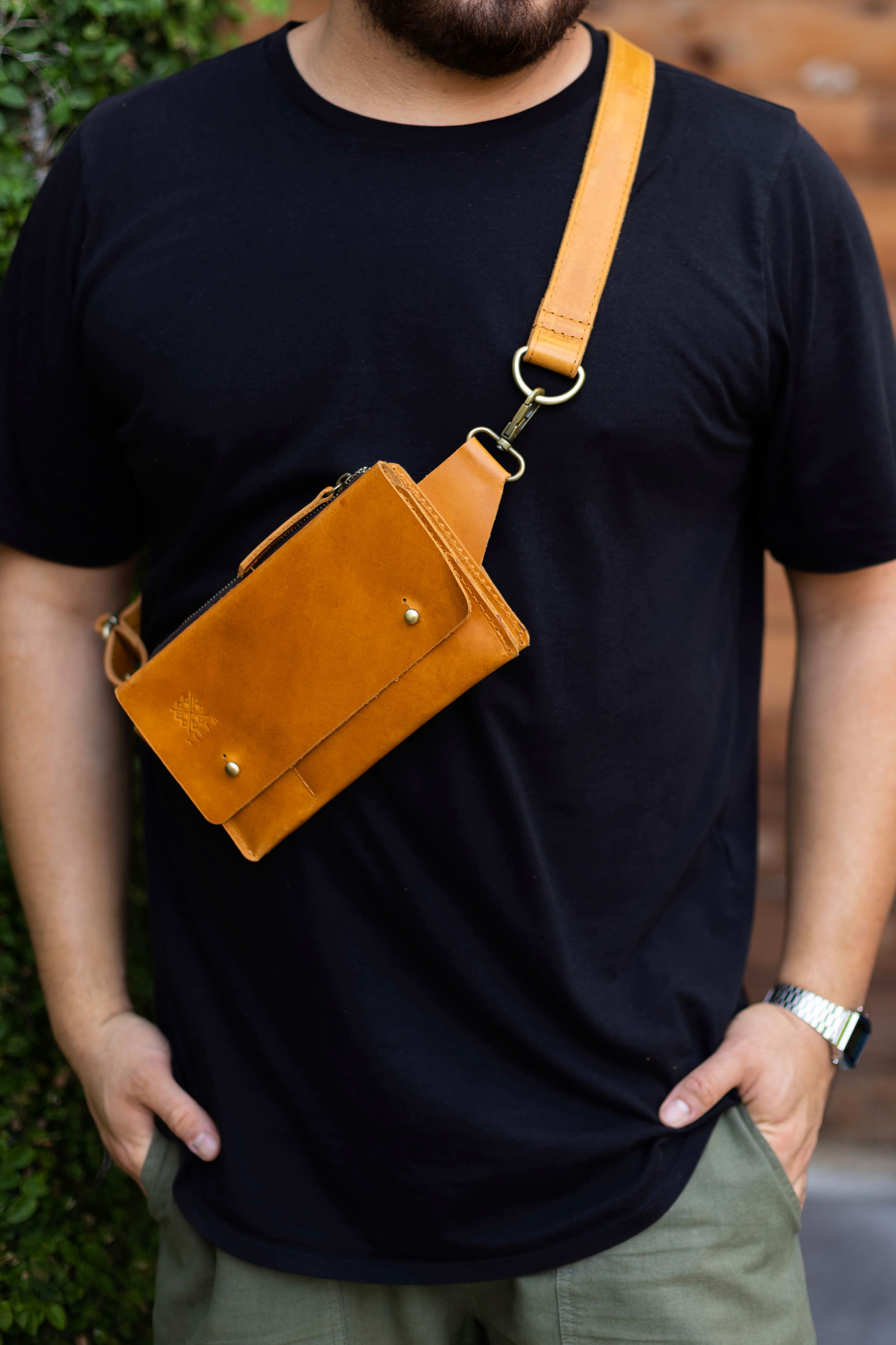 Bale Sling Bag image 1