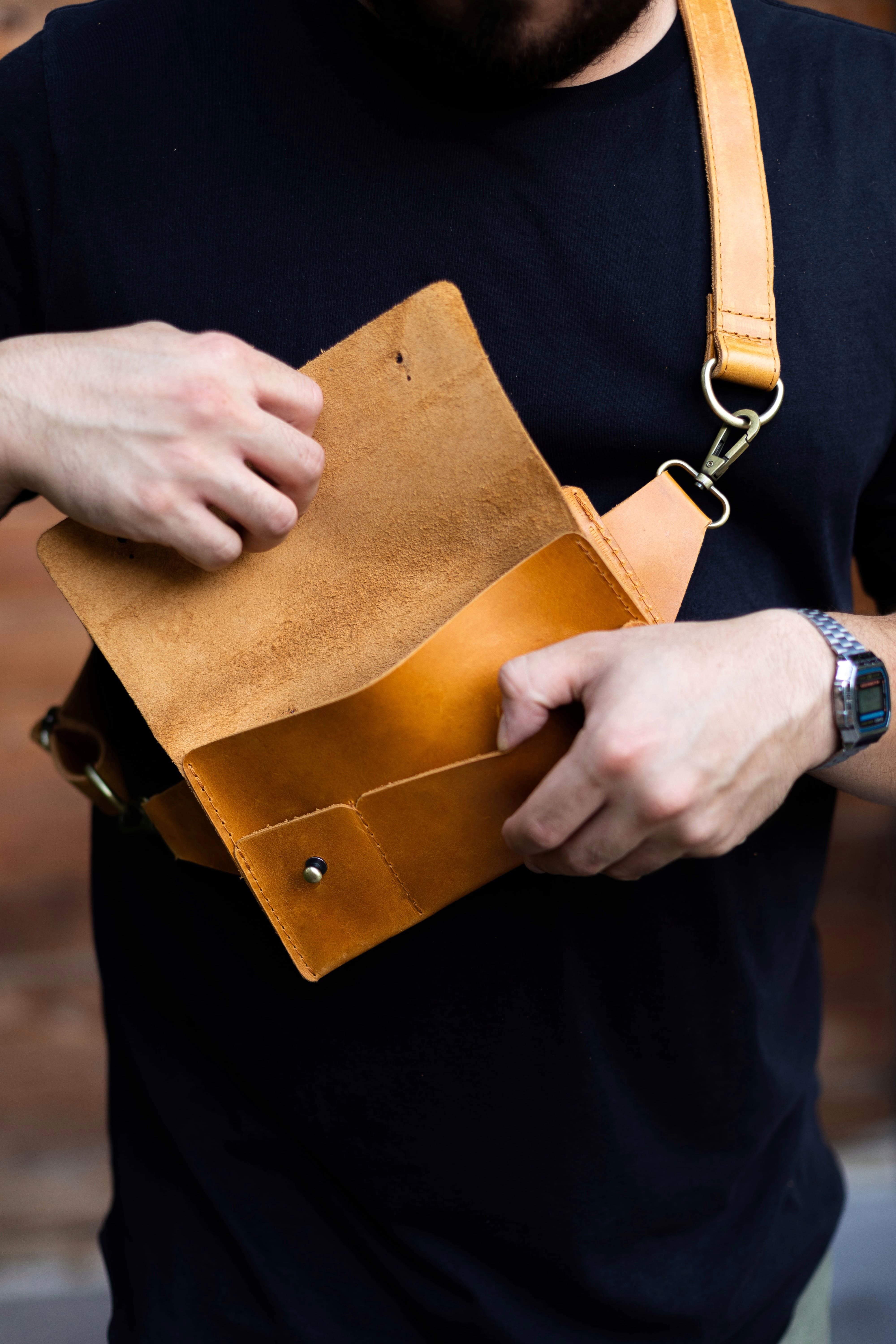 Bale Sling Bag image 3
