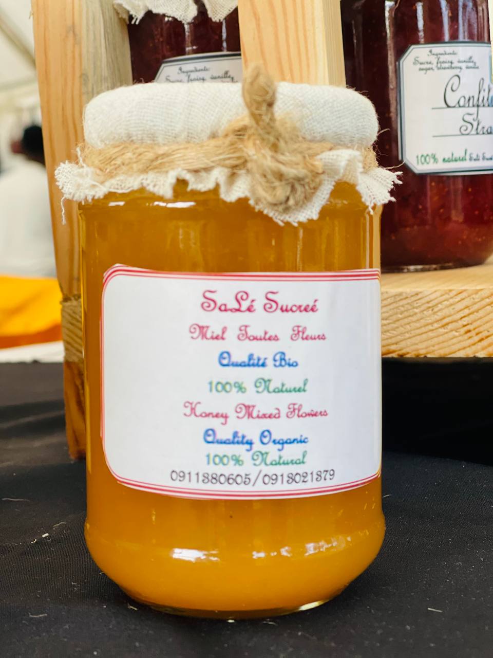 Sucre Honey Mixed Flowers