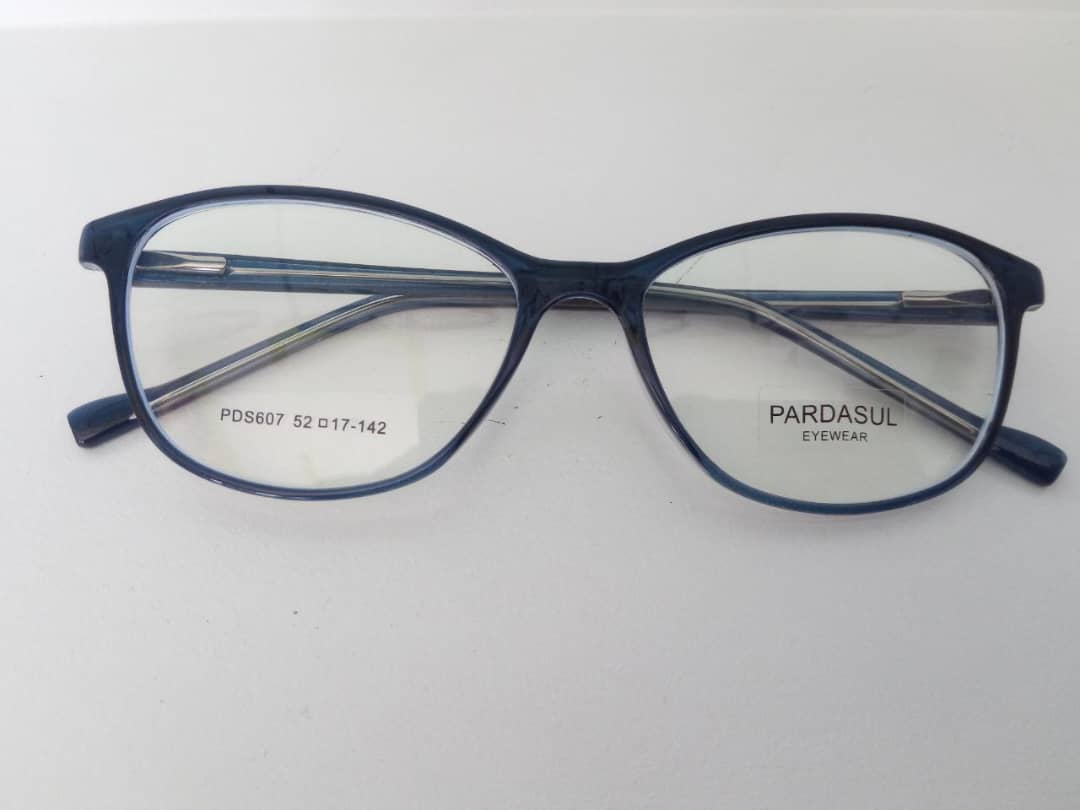 Unisex Square Frame image 2