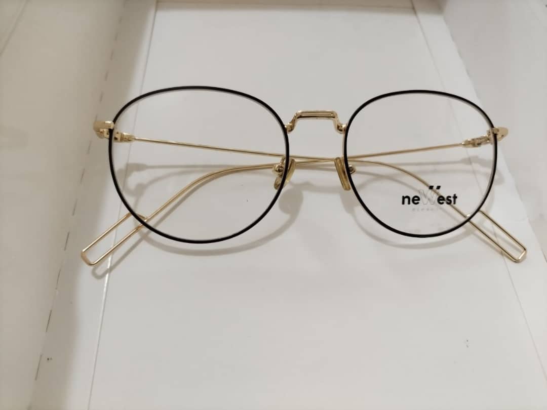 Women Sunglasses Frames image 1