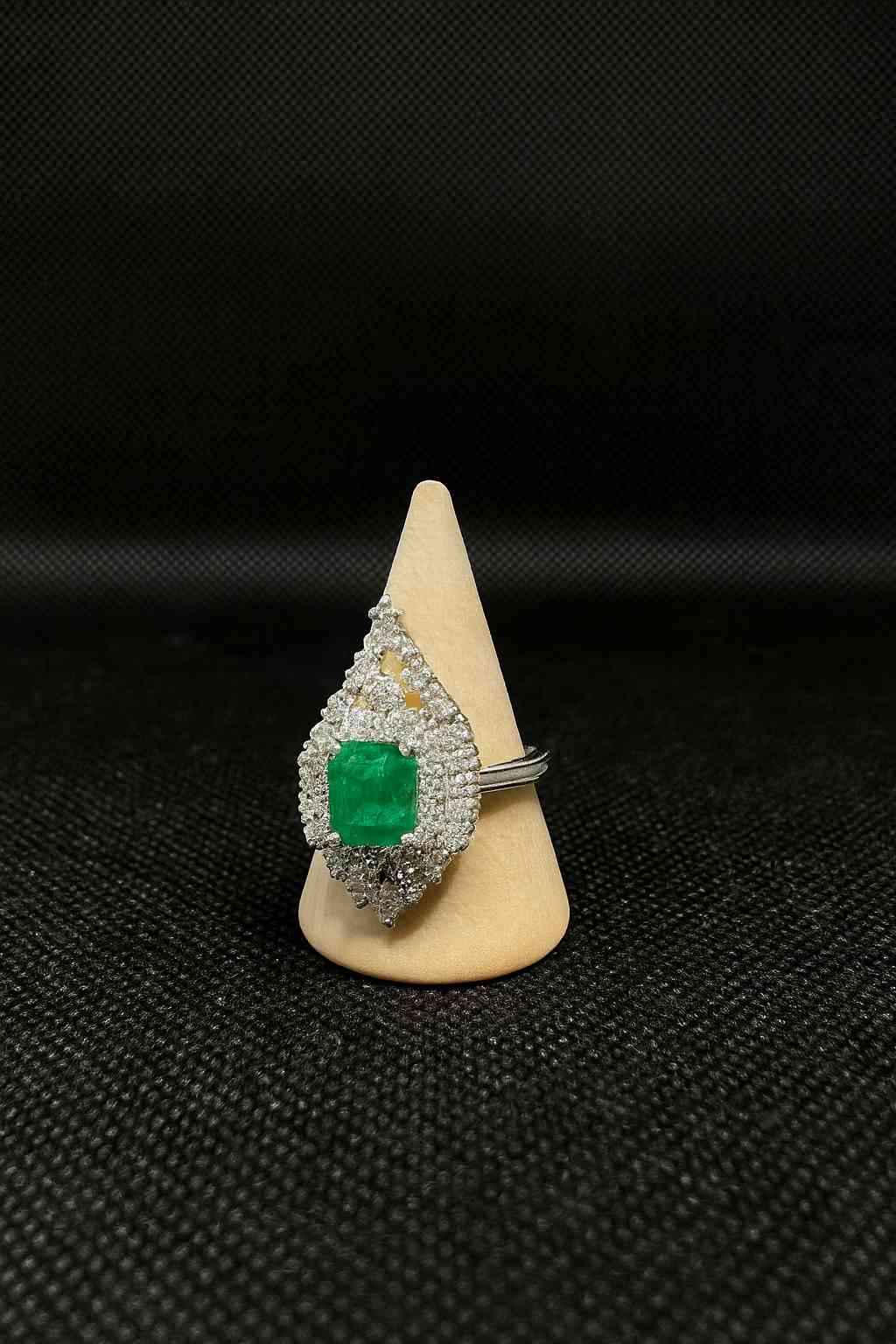 Emerald Ring