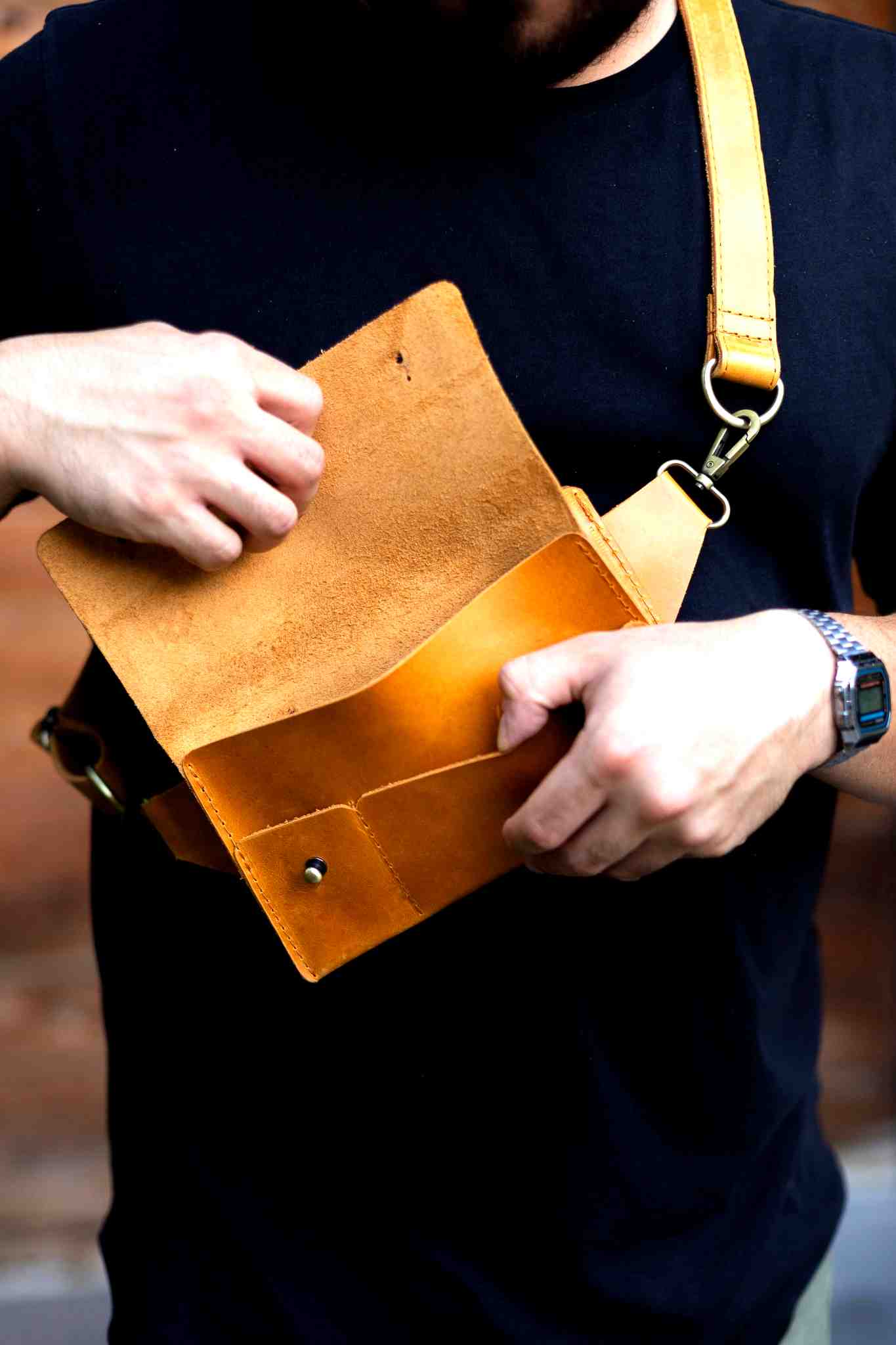 Bale Sling Bag image 1