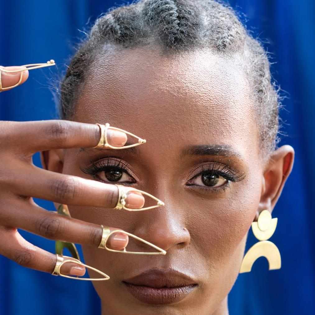 Nails Ring