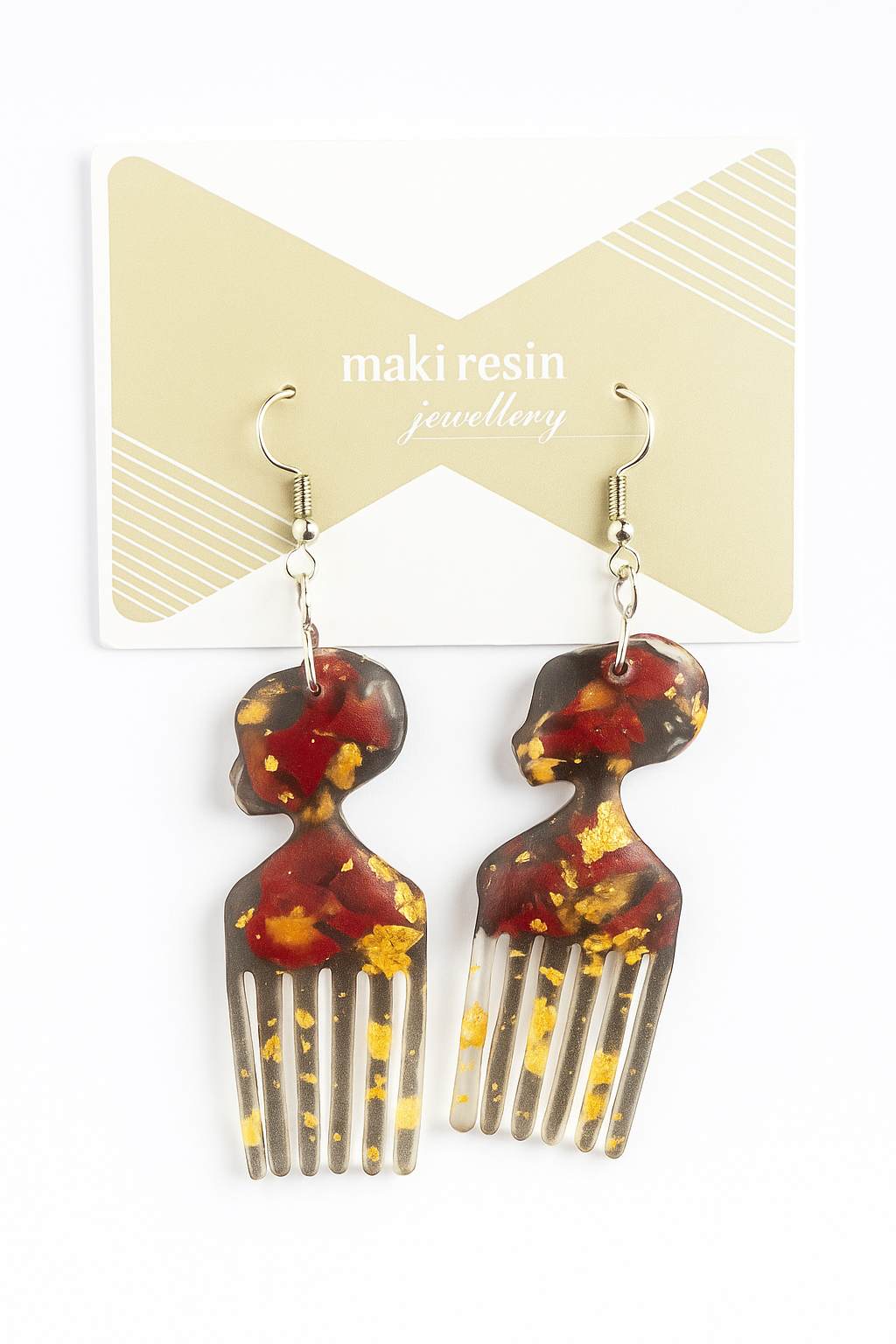 Ponytail Comb Shaped Dried Flower Earring  