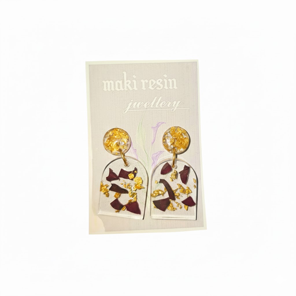 N  Shaped  Dried  Flower  Earring image 1